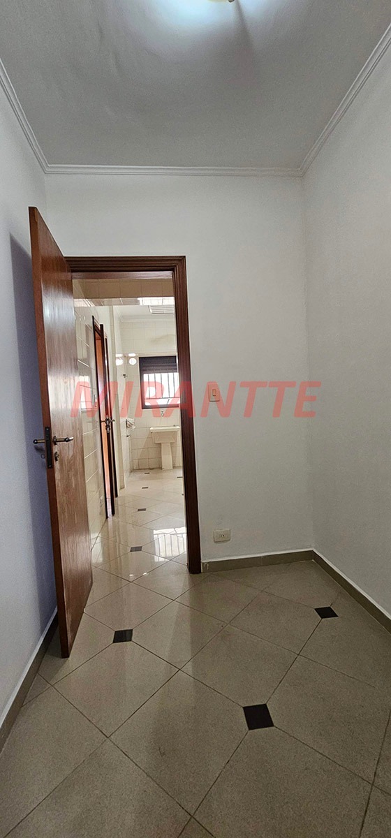Apartamento de 140m² com 3 quartos em Santa Teresinha