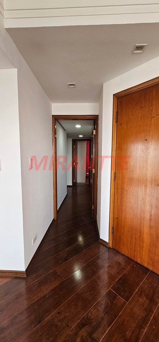 Apartamento de 140m² com 3 quartos em Santa Teresinha