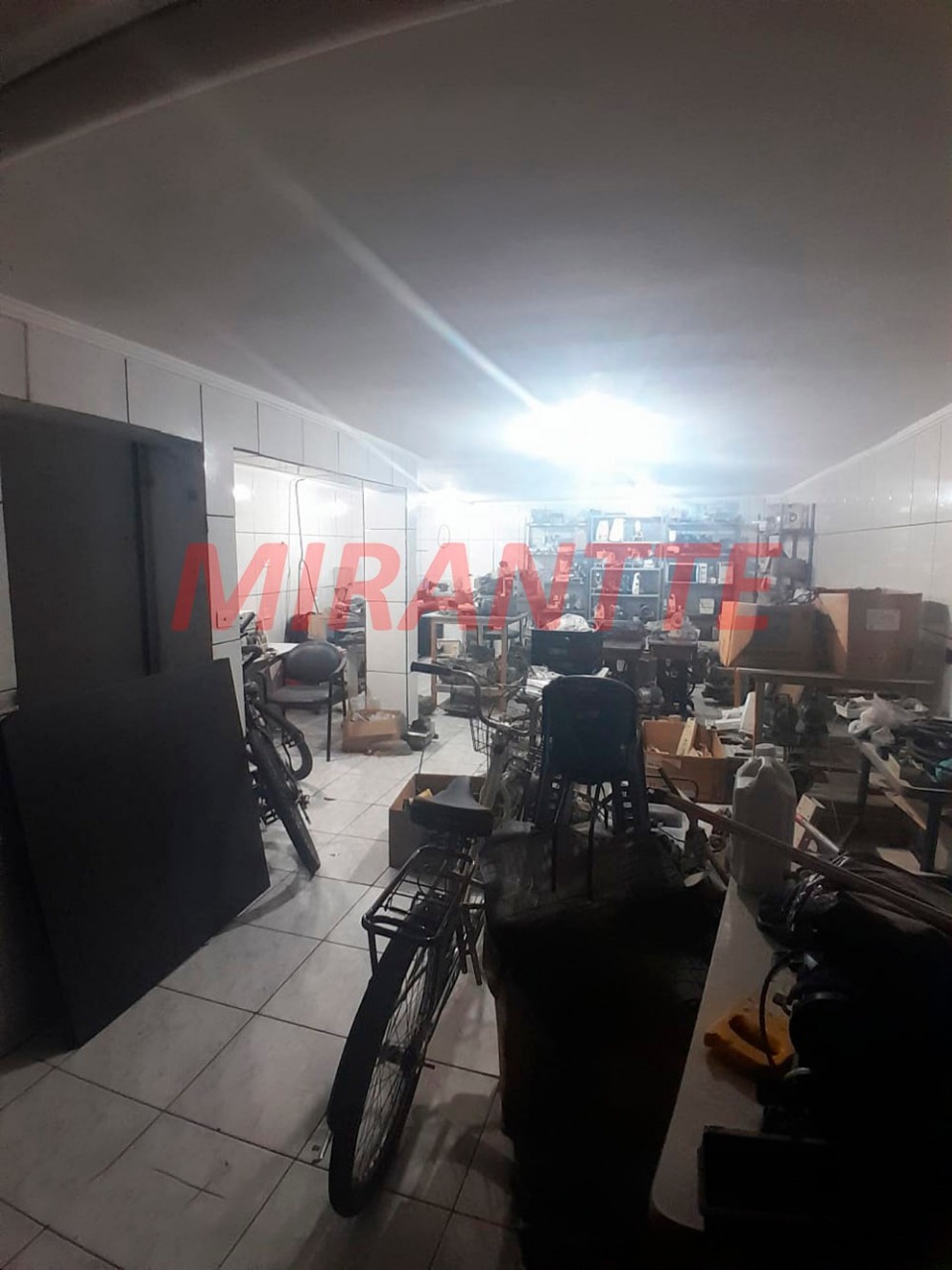 Comercial de 1520m² em Vila Mazzei