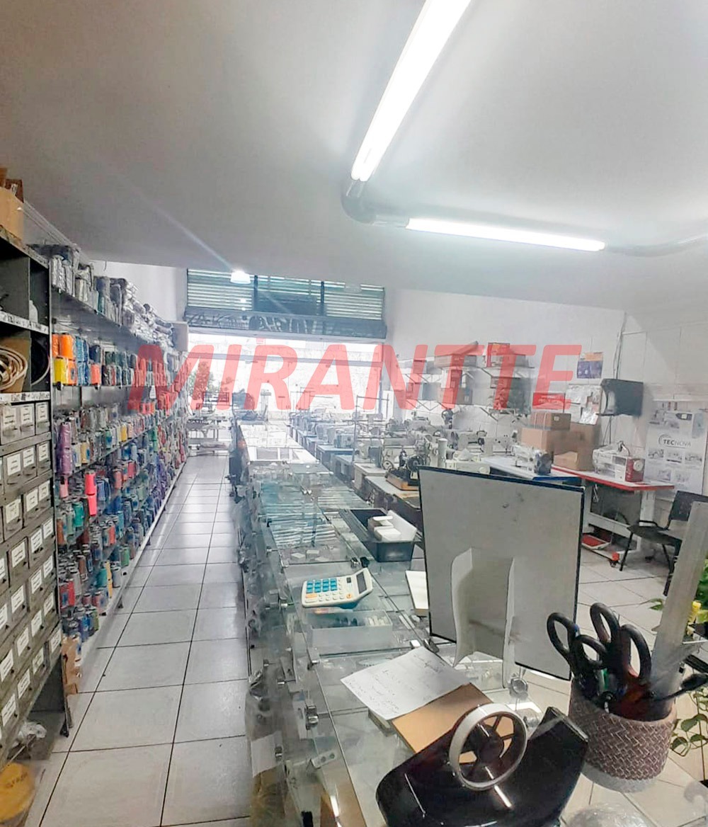 Comercial de 1520m² em Vila Mazzei