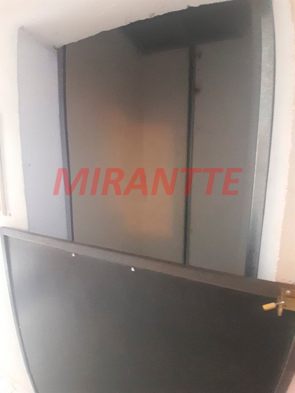 Comercial de 1520m² em Vila Mazzei
