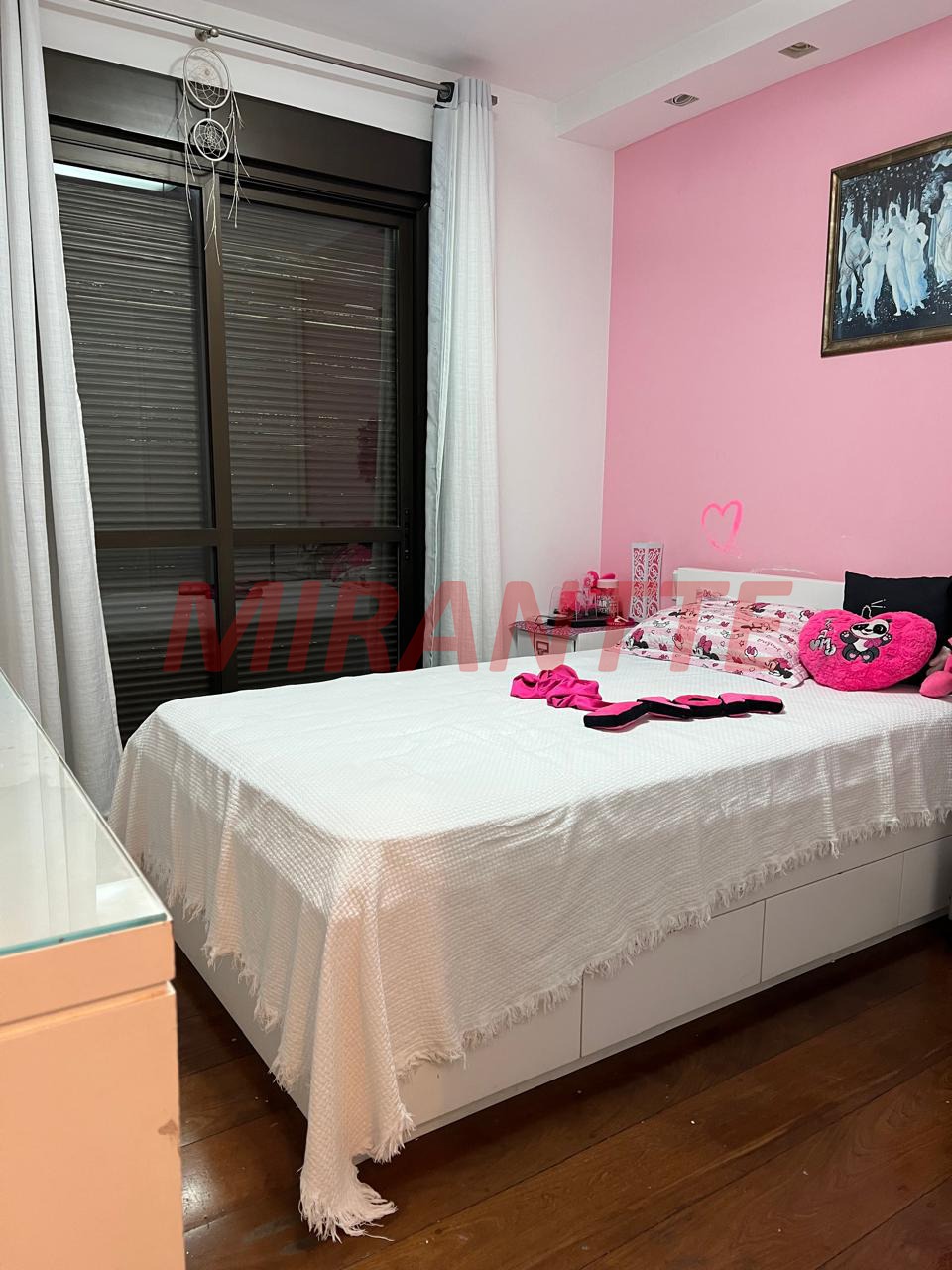 Apartamento de 220m² com 3 quartos em Santana