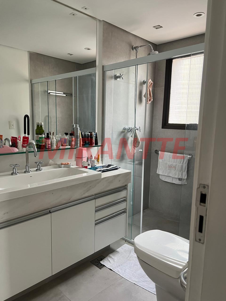 Apartamento de 220m² com 3 quartos em Santana