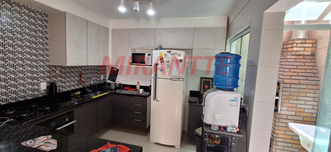 Cond. fechado de 79m² com 2 quartos em Imirim