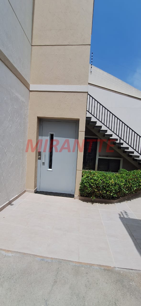Cond. fechado de 79m² com 2 quartos em Imirim