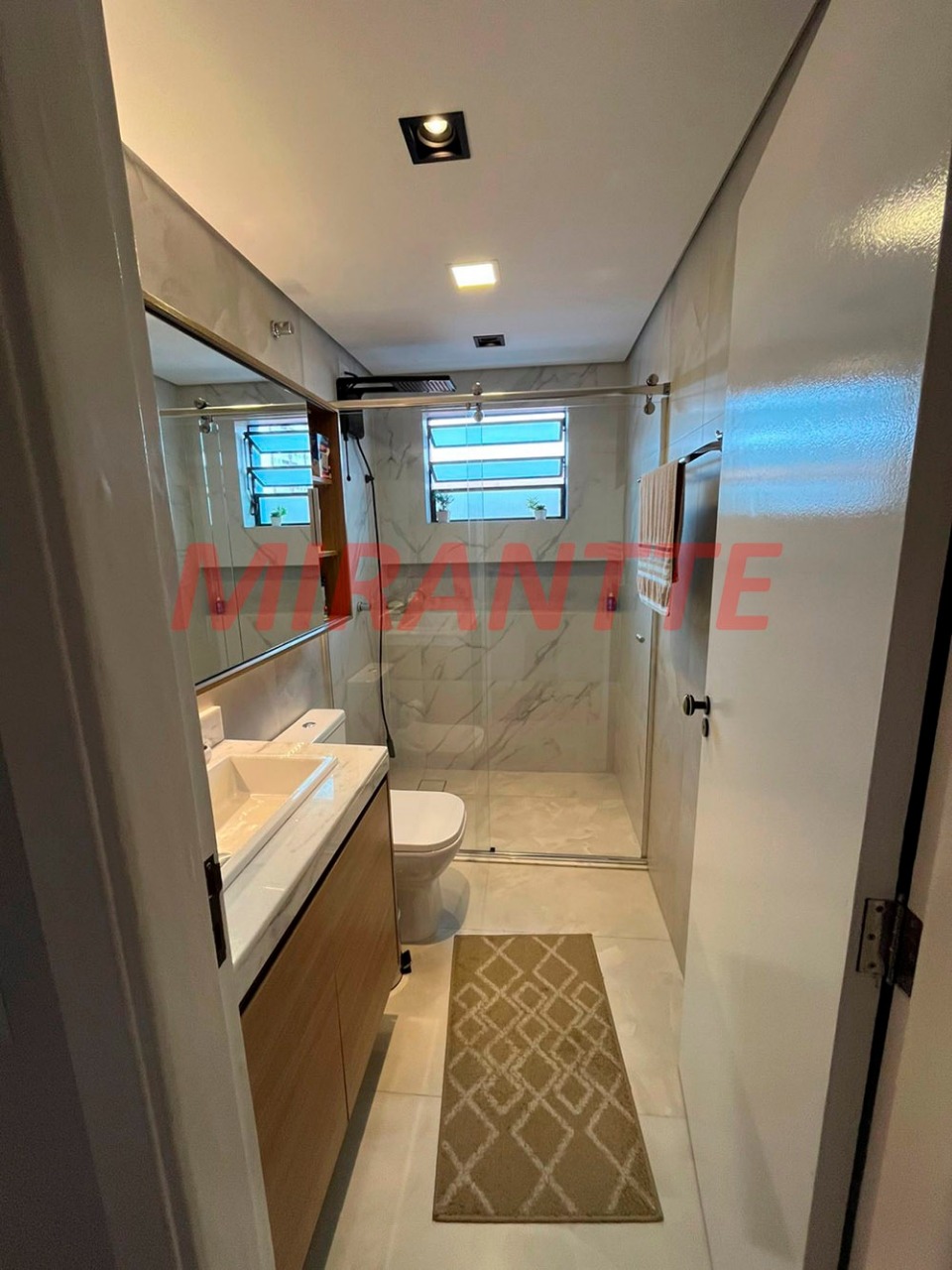 Sobrado de 147m² com 3 quartos em Vila Nova Mazzei