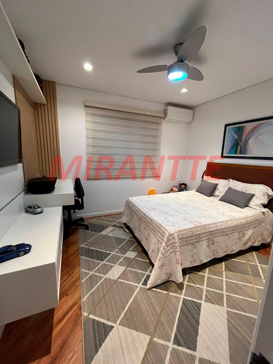 Sobrado de 147m² com 3 quartos em Vila Nova Mazzei