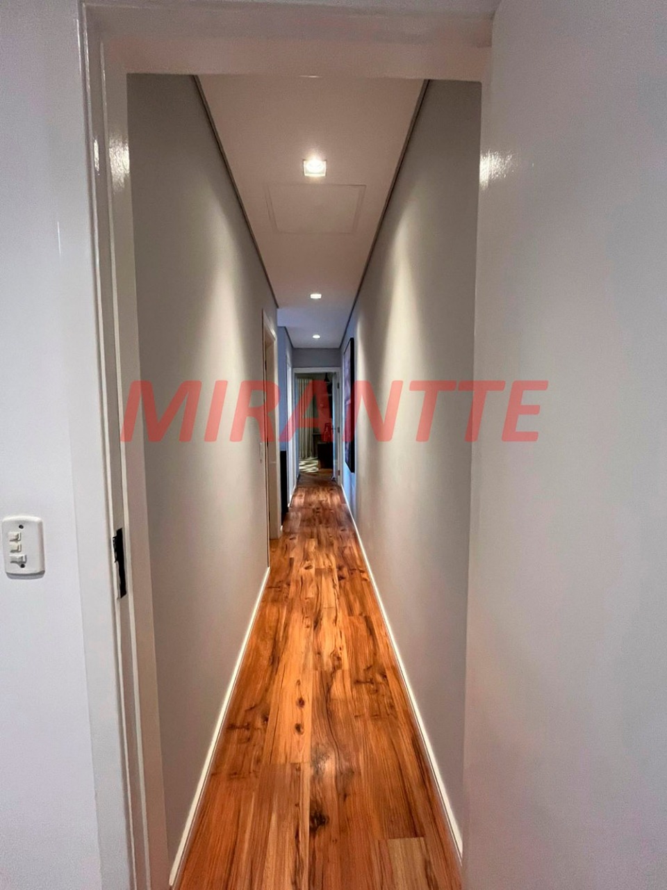 Sobrado de 147m² com 3 quartos em Vila Nova Mazzei