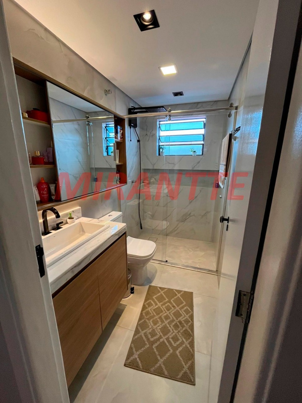 Sobrado de 147m² com 3 quartos em Vila Nova Mazzei