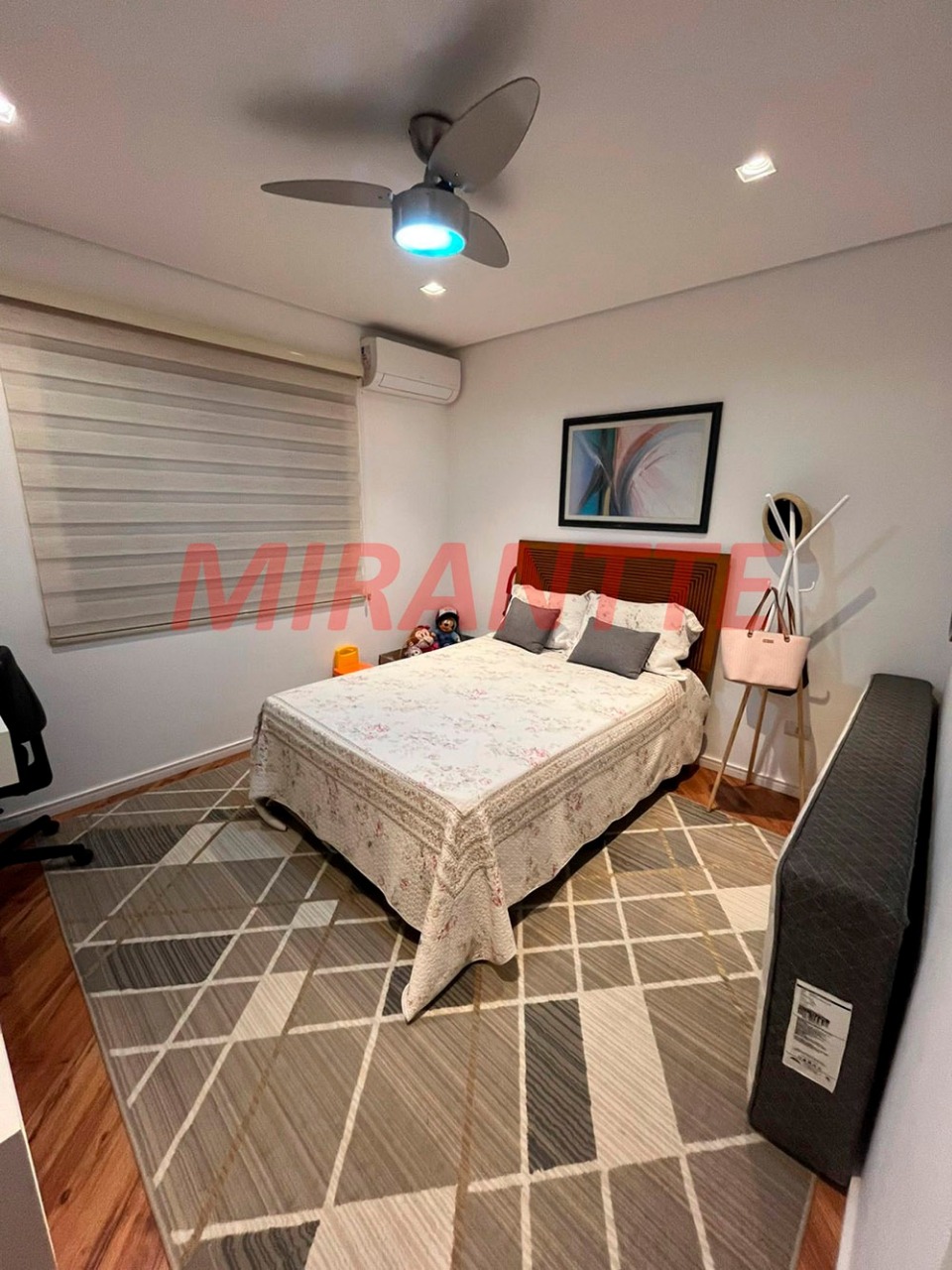 Sobrado de 147m² com 3 quartos em Vila Nova Mazzei