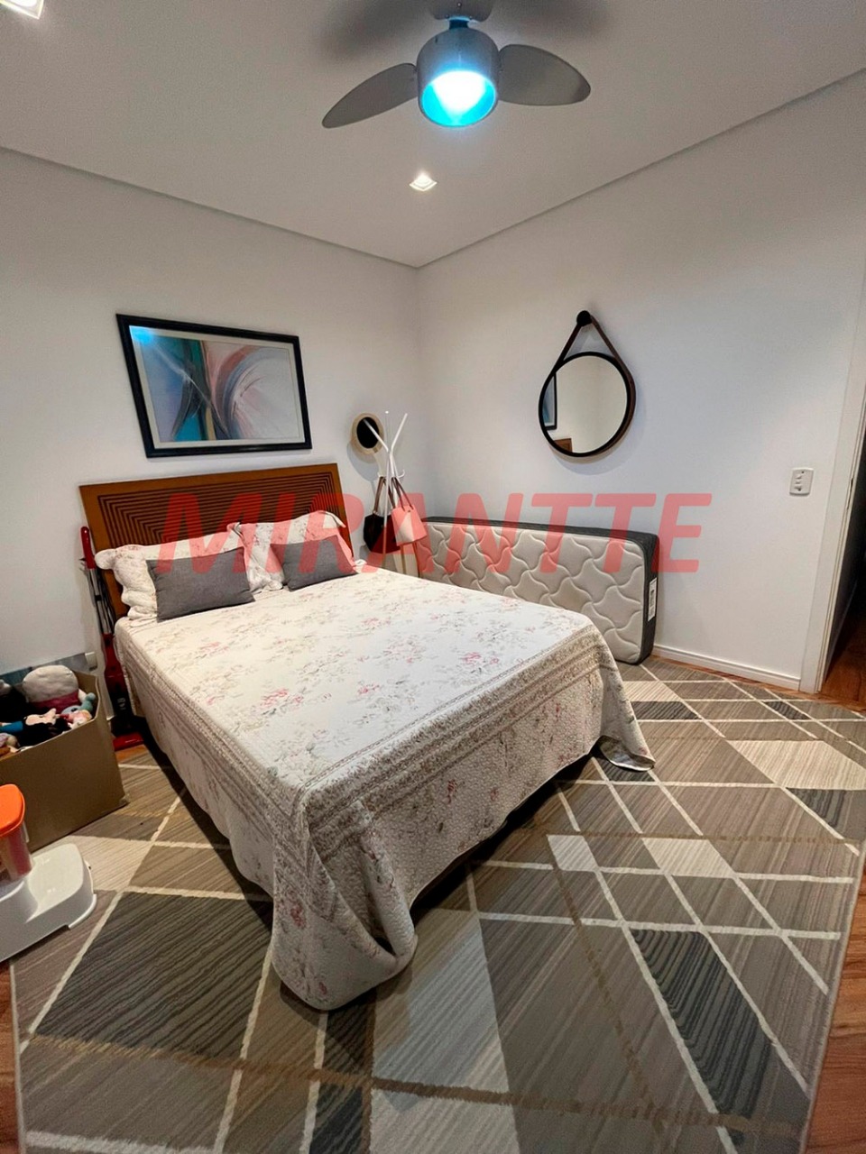 Sobrado de 147m² com 3 quartos em Vila Nova Mazzei