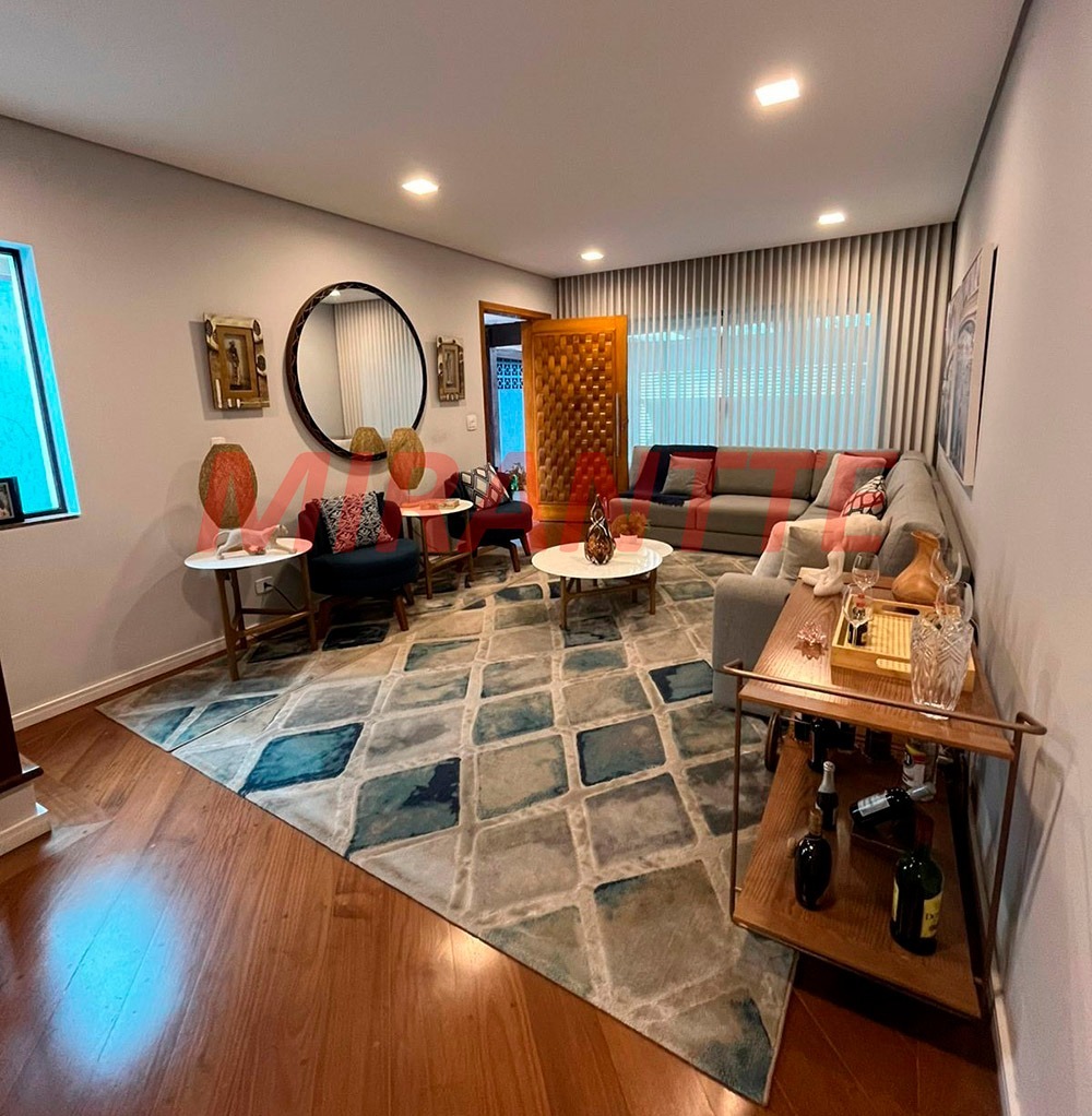 Sobrado de 147m² com 3 quartos em Vila Nova Mazzei