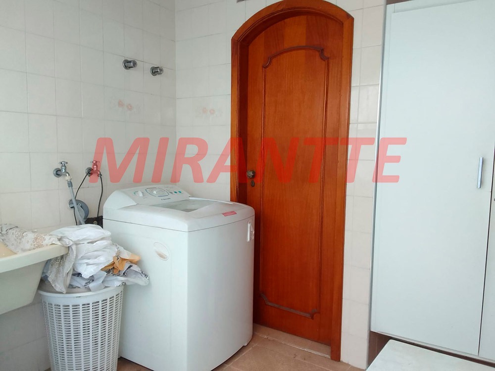 Sobrado de 296m² com 4 quartos em Jardim Leonor Mendes De Barros