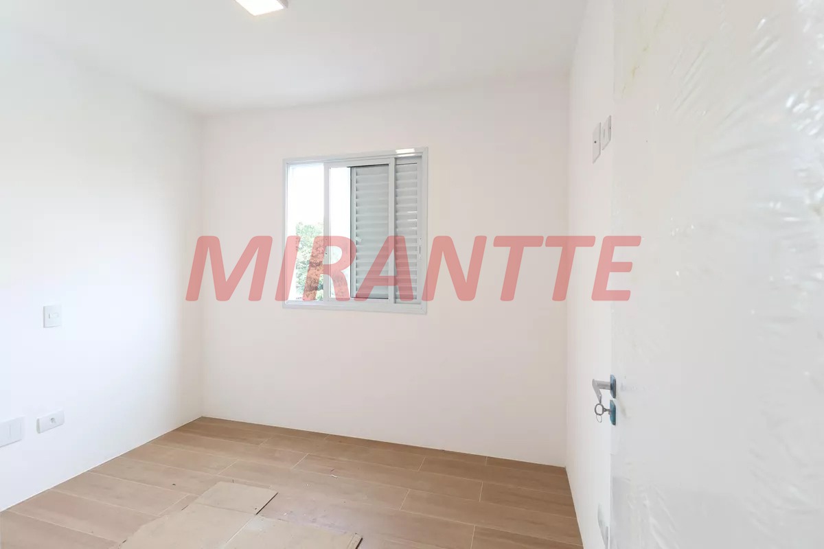 Apartamento de 43m² com 2 quartos em Vila Gustavo