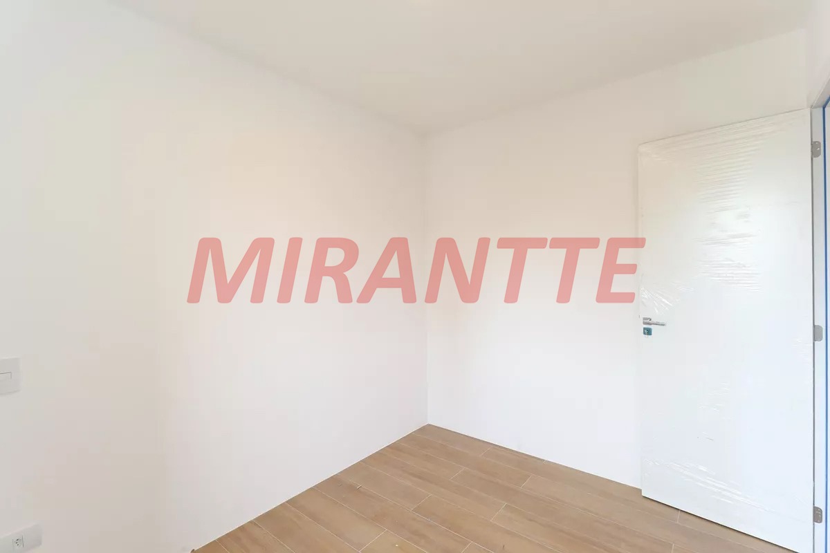 Apartamento de 43m² com 2 quartos em Vila Gustavo