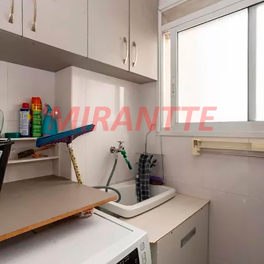 Apartamento de 58m² com 2 quartos em Vila Galvão