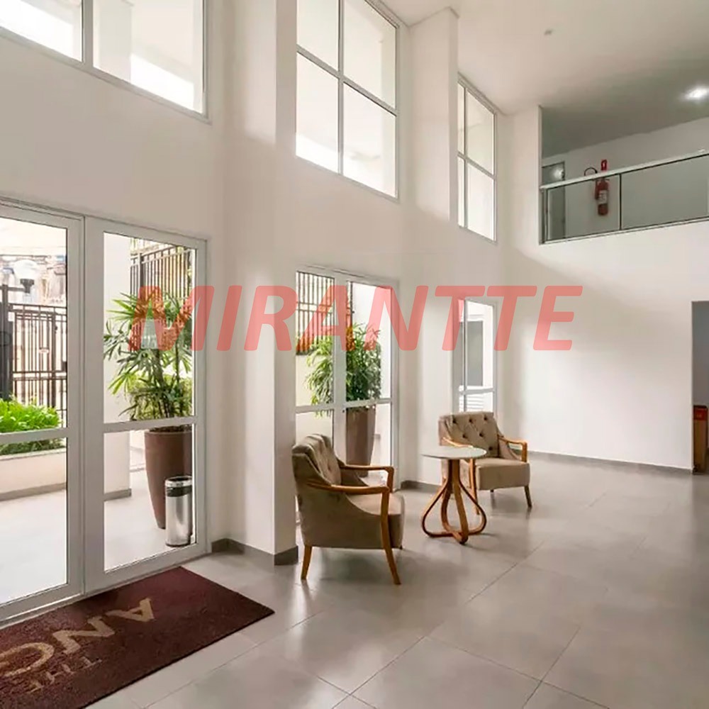 Apartamento de 58m² com 2 quartos em Vila Galvão