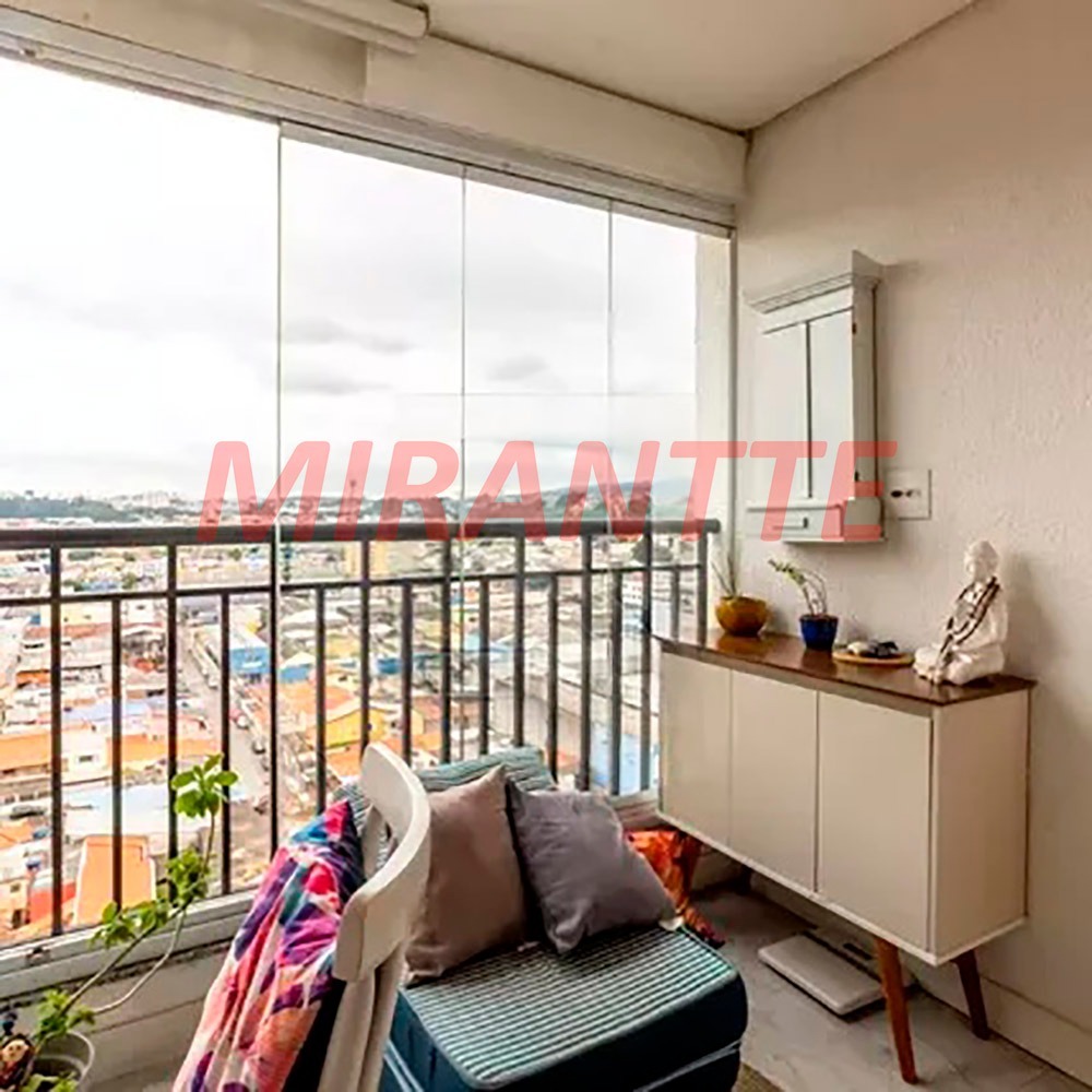 Apartamento de 58m² com 2 quartos em Vila Galvão