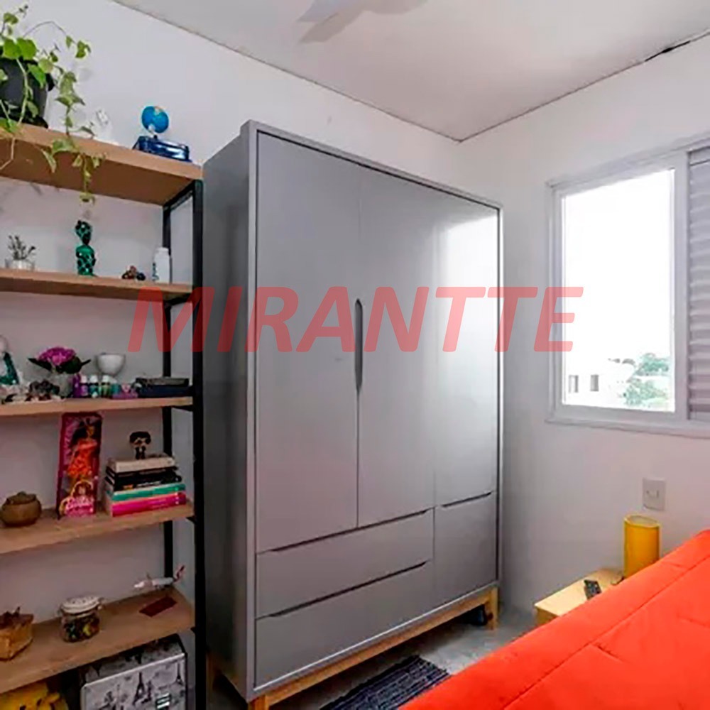Apartamento de 58m² com 2 quartos em Vila Galvão