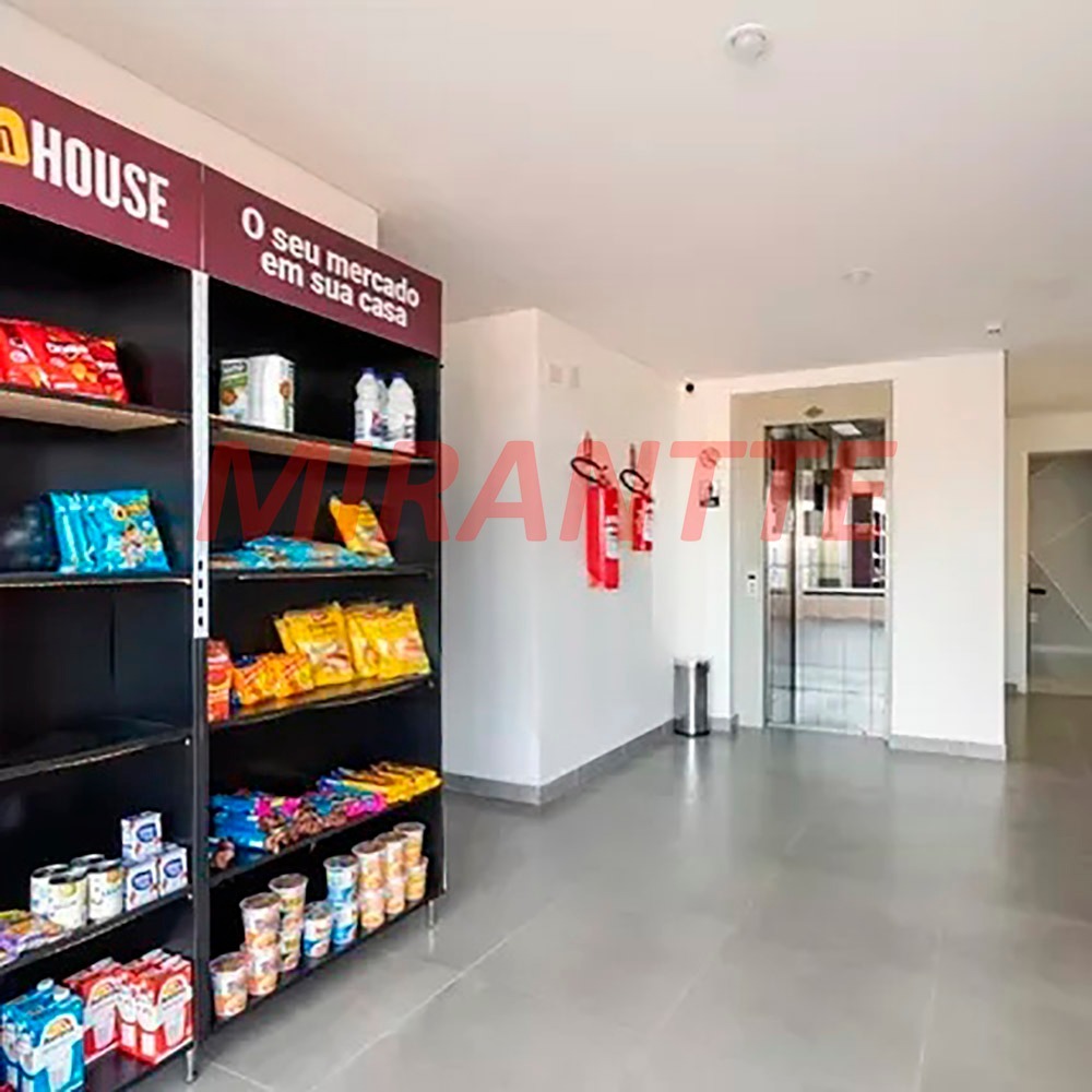 Apartamento de 58m² com 2 quartos em Vila Galvão