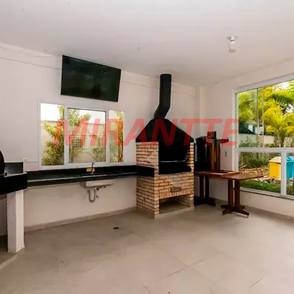Apartamento de 58m² com 2 quartos em Vila Galvão