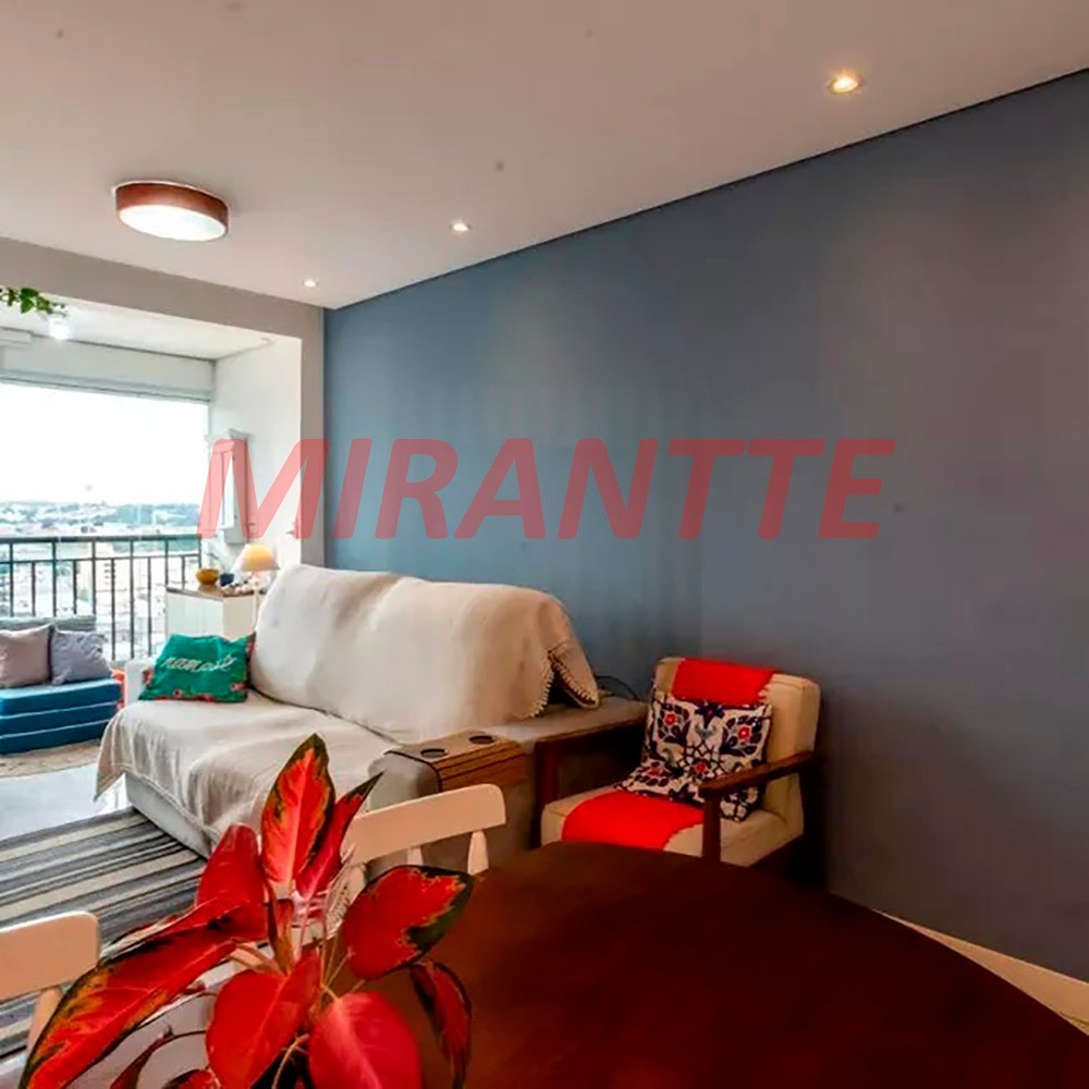 Apartamento de 58m² com 2 quartos em Vila Galvão