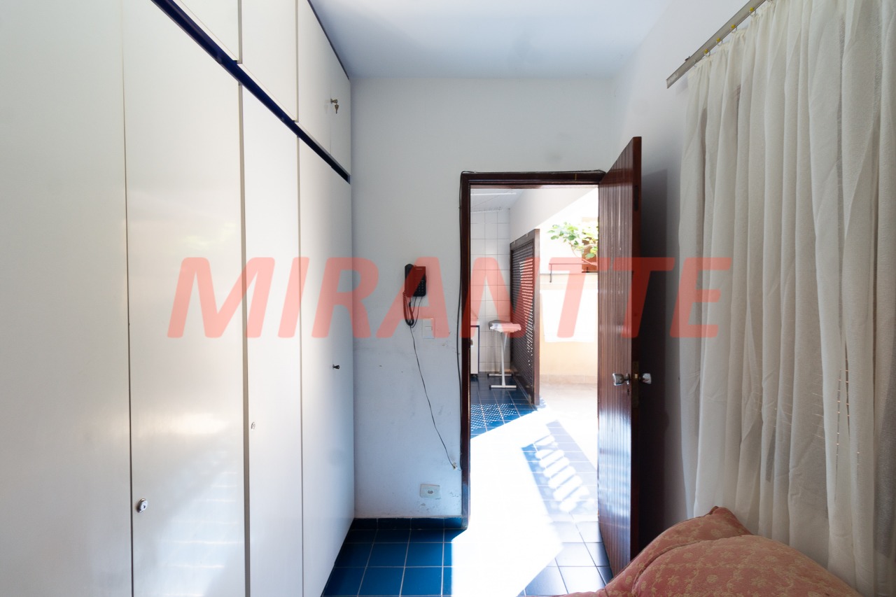 Sobrado de 412m² com 9 quartos em Jardim São Bento