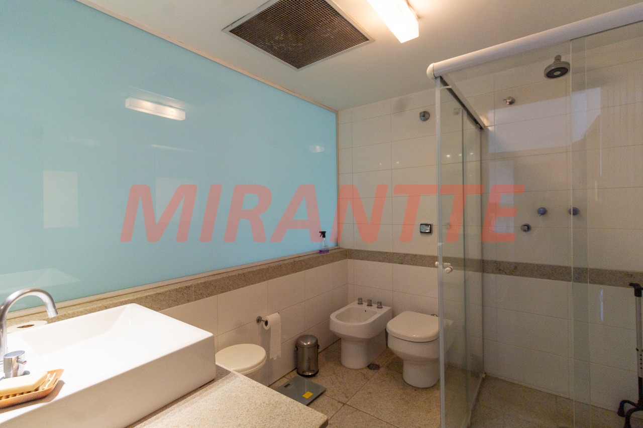 Sobrado de 412m² com 9 quartos em Jardim São Bento