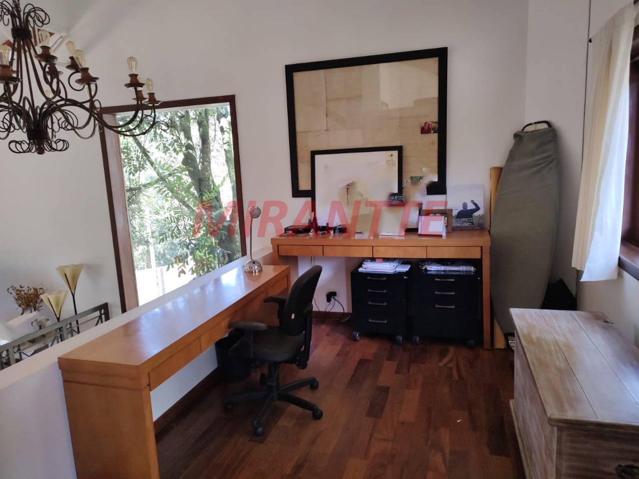 Cond. fechado de 380m² com 3 quartos em Roseira