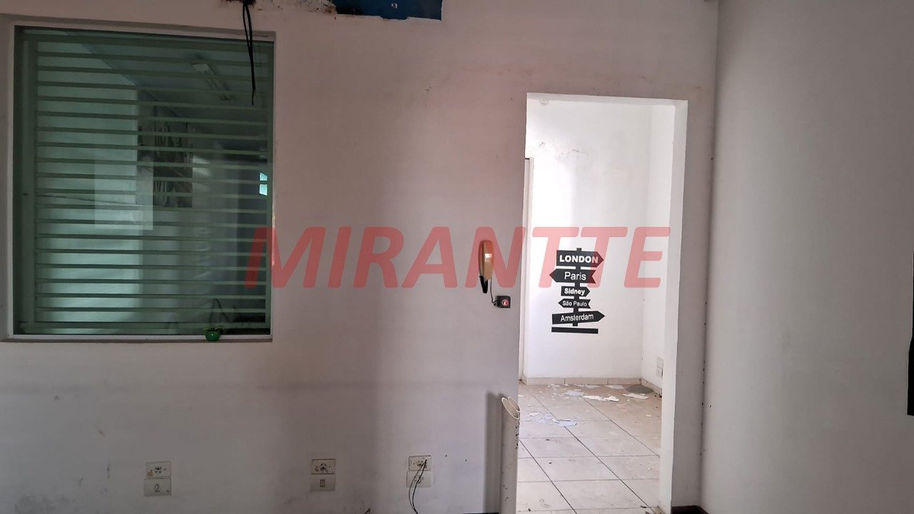 Sobrado de 140m² com 3 quartos em Santana