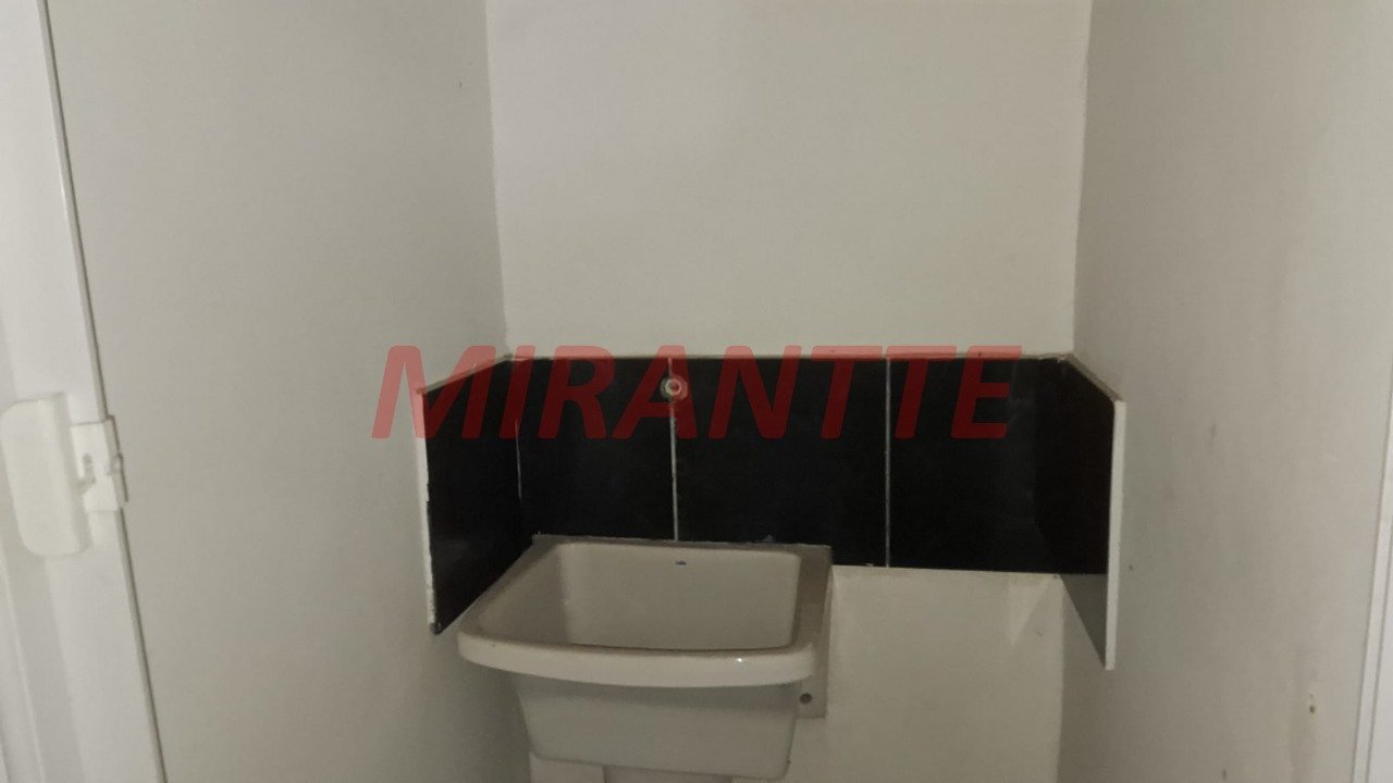 Sobrado de 140m² com 3 quartos em Santana