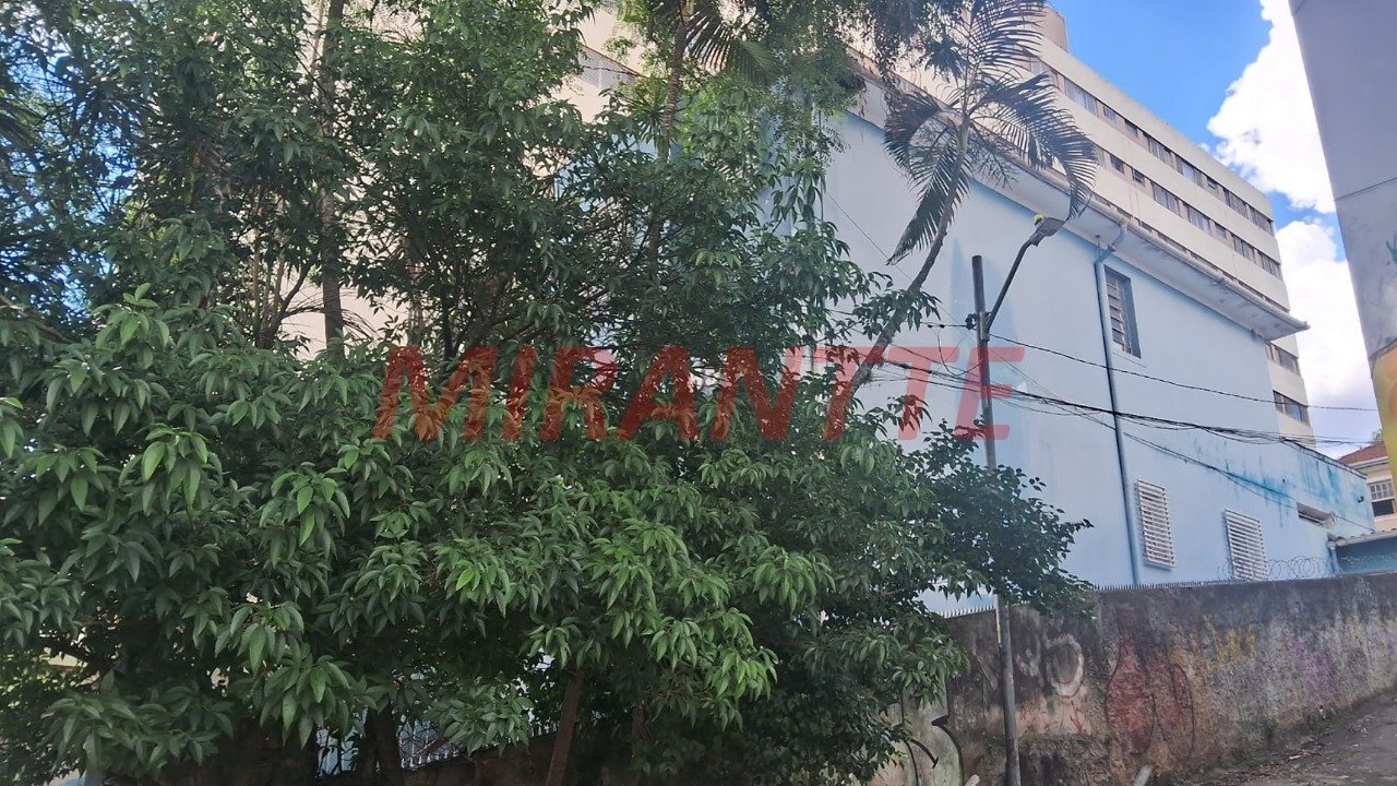 Sobrado de 140m² com 3 quartos em Santana