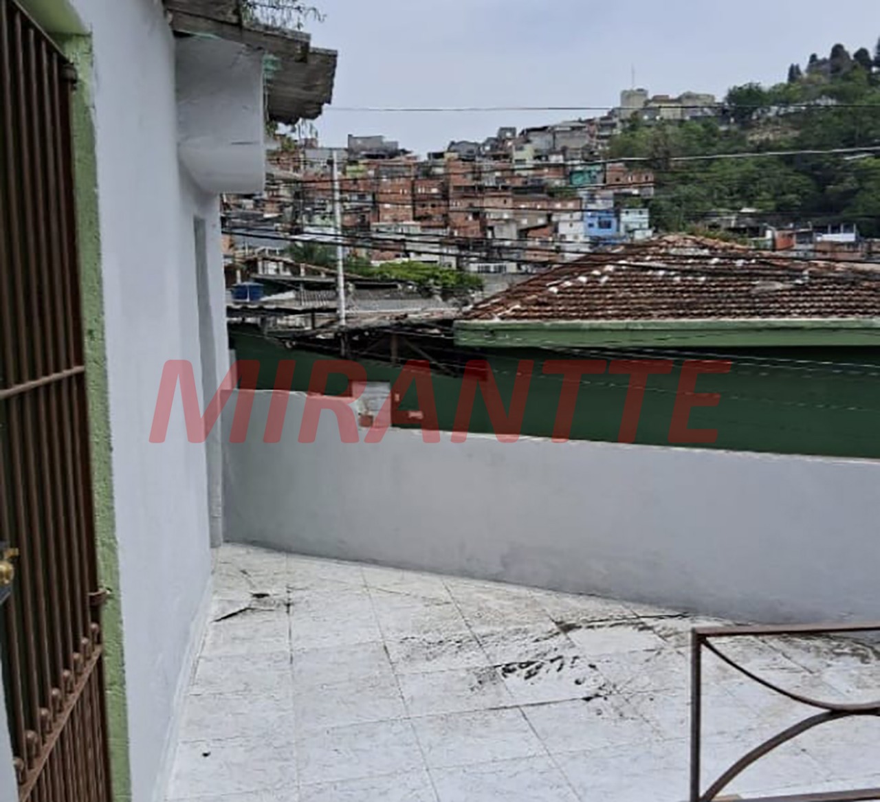 Casa terrea de 323m² com 2 quartos em Vila Nilo