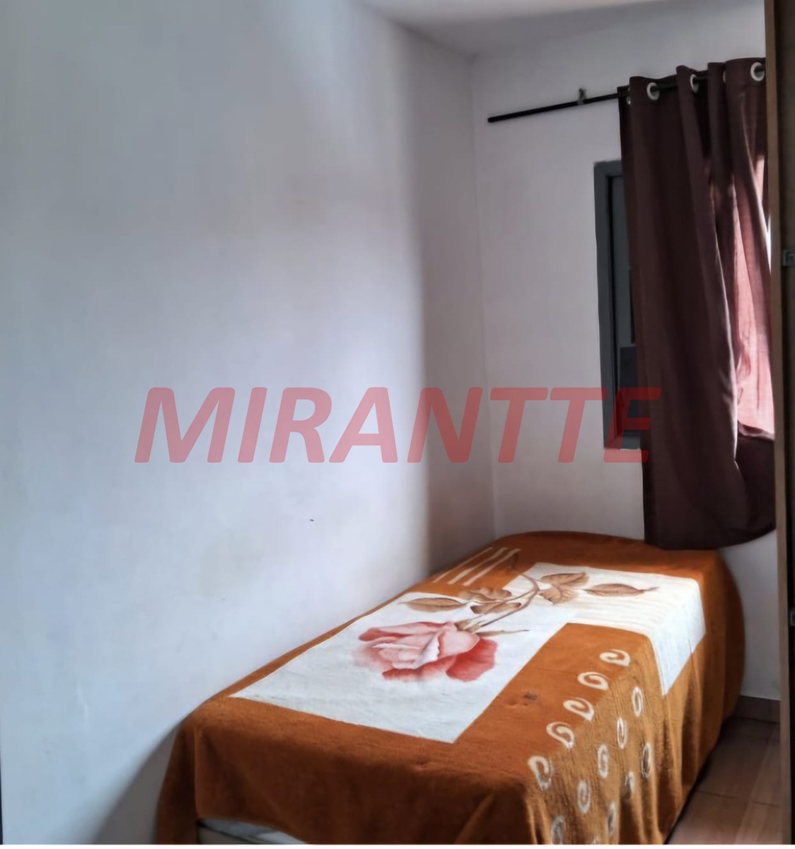 Casa terrea de 323m² com 2 quartos em Vila Nilo
