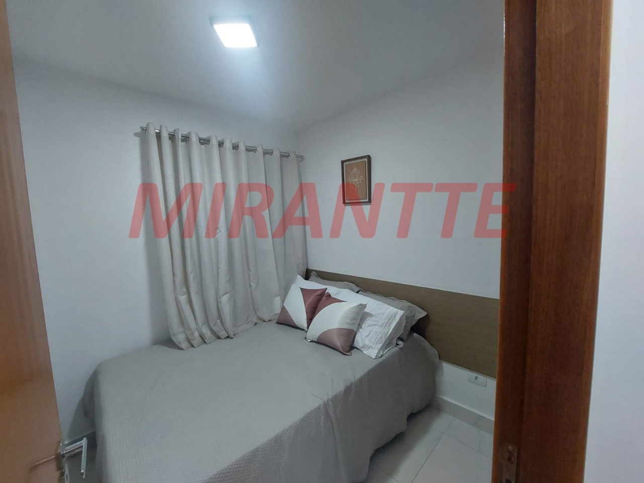 Apartamento de 37m² com 2 quartos em Parque Vitoria