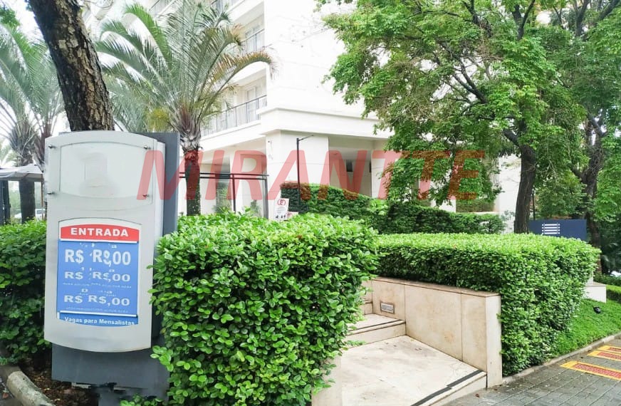 Conjunto comercial de 62m² em Santana