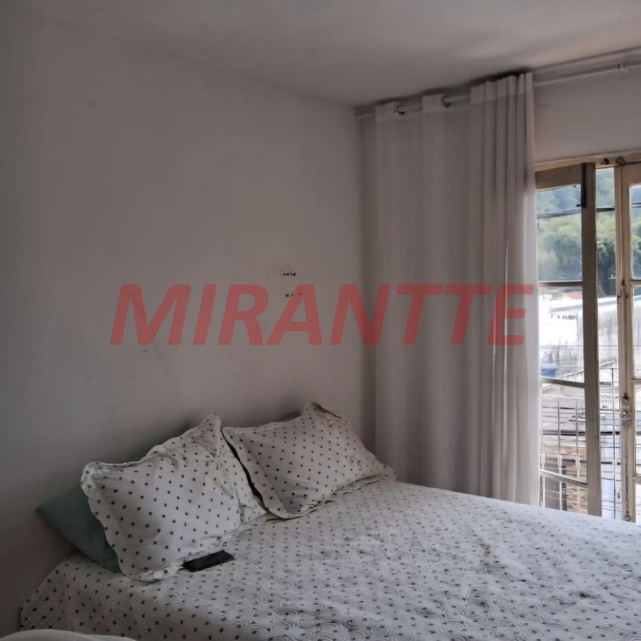 Casa terrea de 200m² com 2 quartos em Parque Ramos Freitas