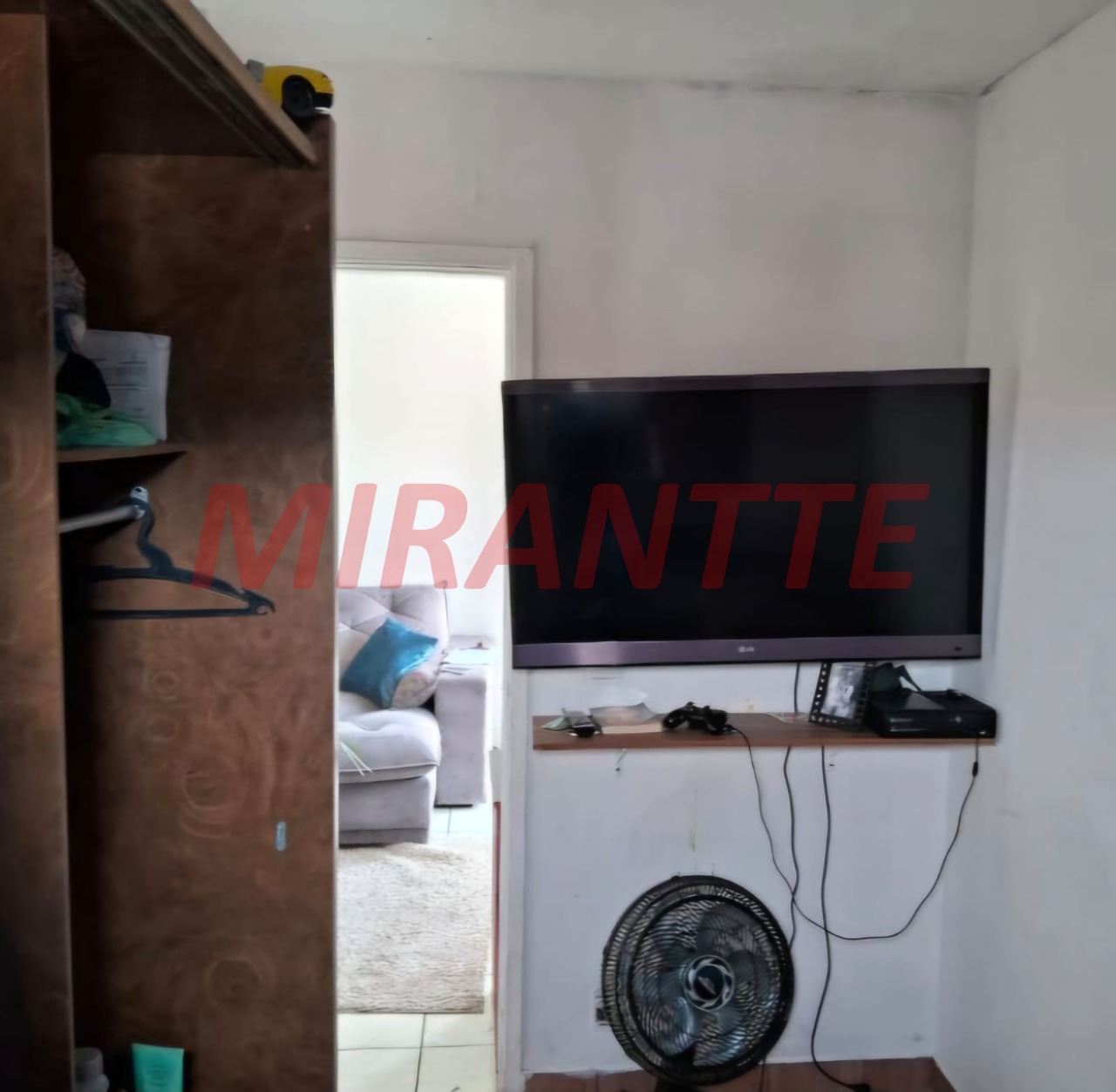 Casa terrea de 200m² com 2 quartos em Parque Ramos Freitas