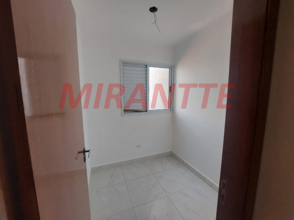 Apartamento de 46.8m² com 2 quartos em Parque Vitória