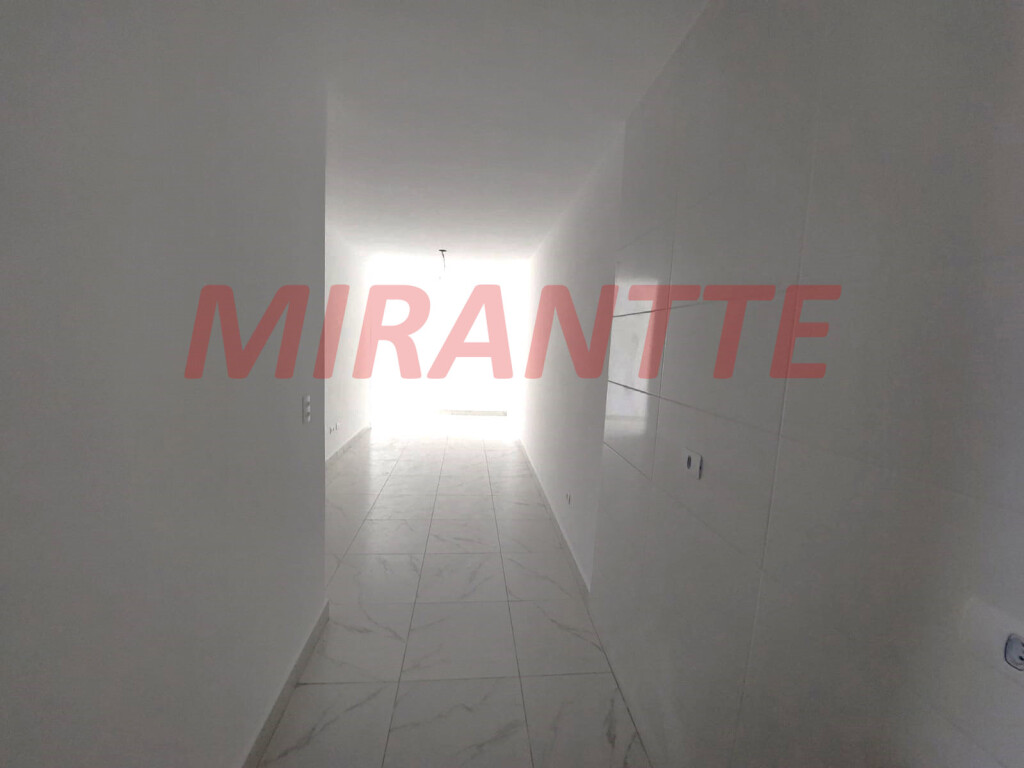 Apartamento de 46.8m² com 2 quartos em Parque Vitória
