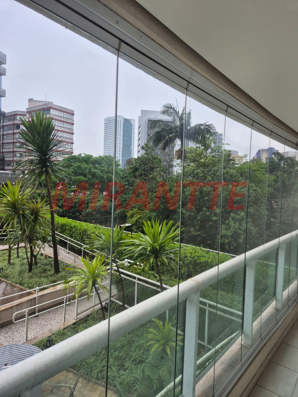 Apartamento de 70m² com 2 quartos em Pinheiros