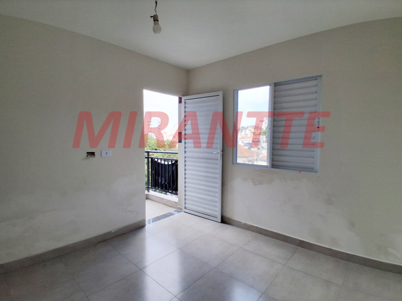 Apartamento de 36.93m² com 2 quartos em Parada Inglesa