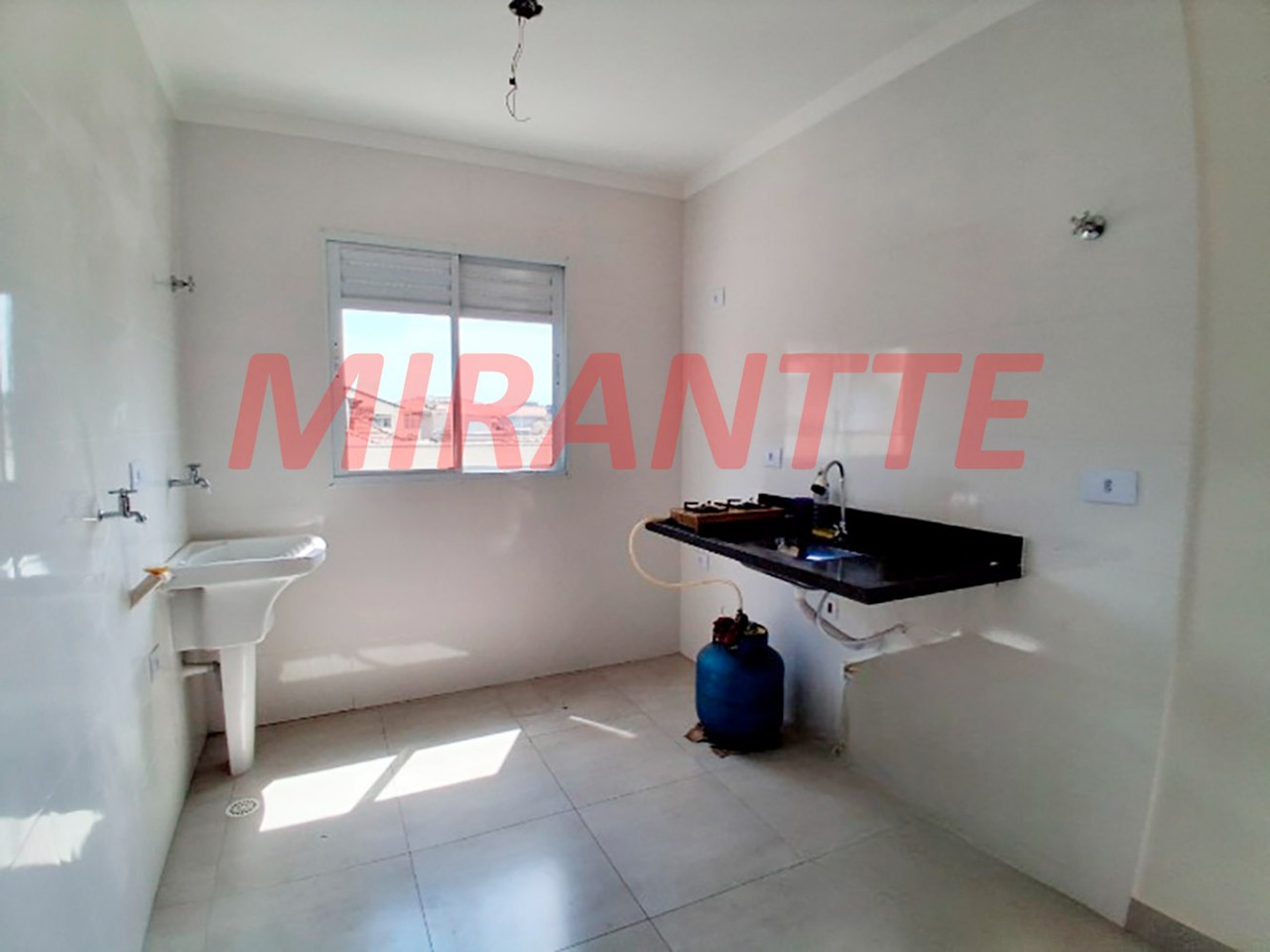 Apartamento de 36.93m² com 2 quartos em Parada Inglesa