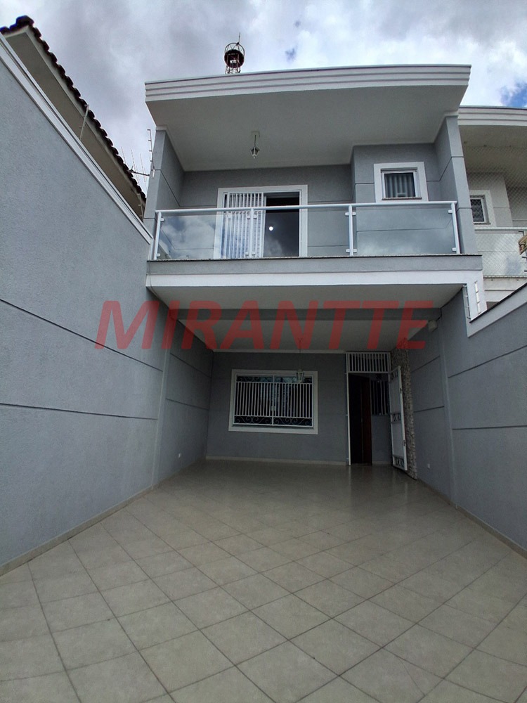 Sobrado de 132m² com 3 quartos em Parque Vitoria