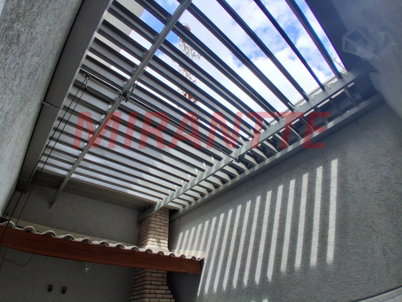 Sobrado de 132m² com 3 quartos em Parque Vitoria