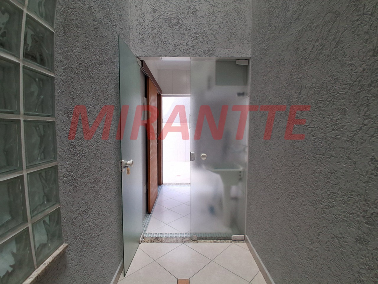 Sobrado de 132m² com 3 quartos em Parque Vitoria