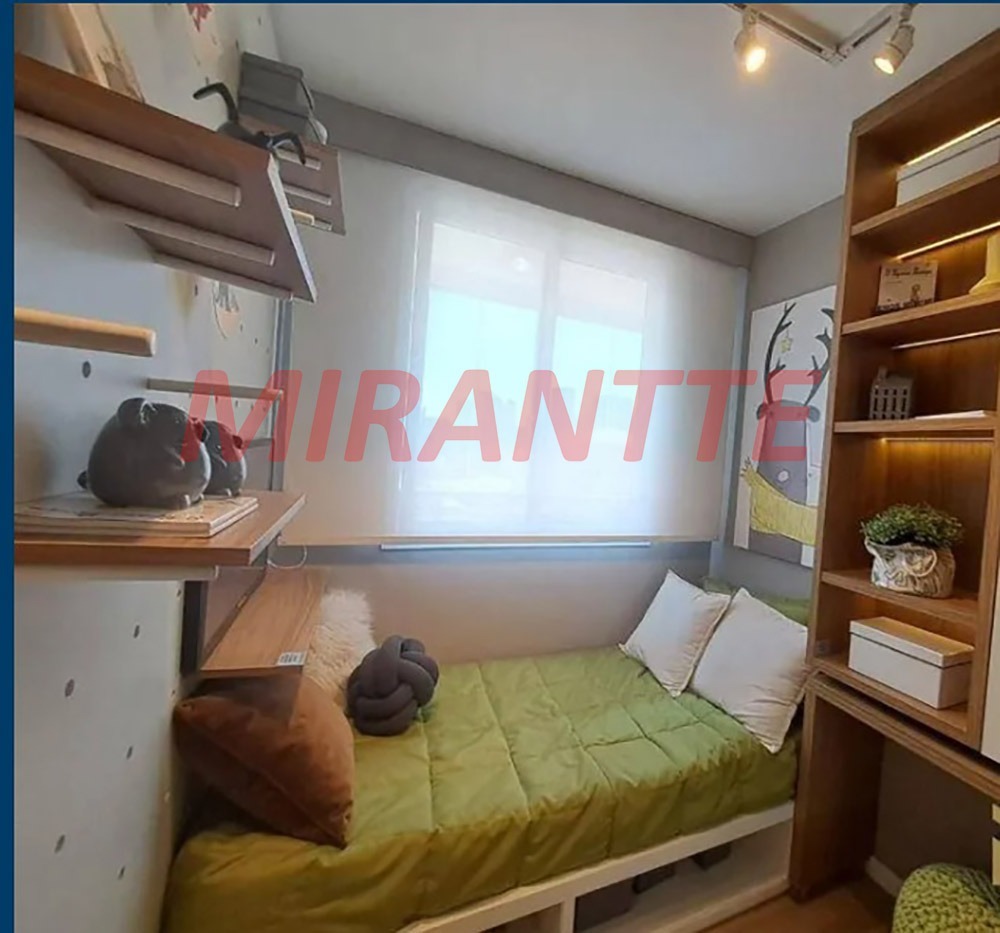 Apartamento de 67.33m² com 3 quartos em Chora Menino