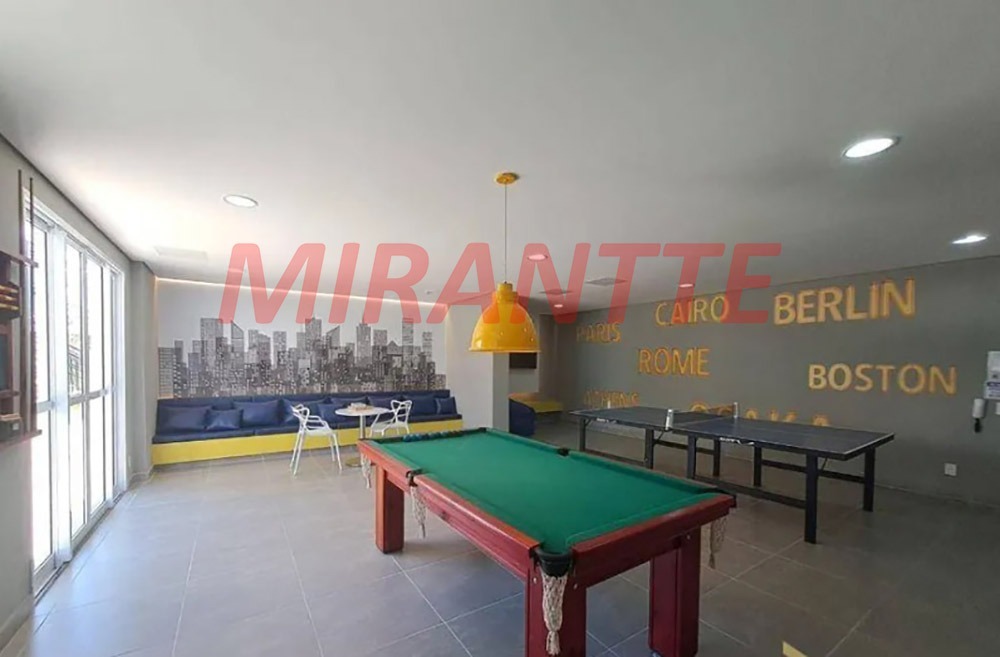 Apartamento de 67.33m² com 3 quartos em Chora Menino