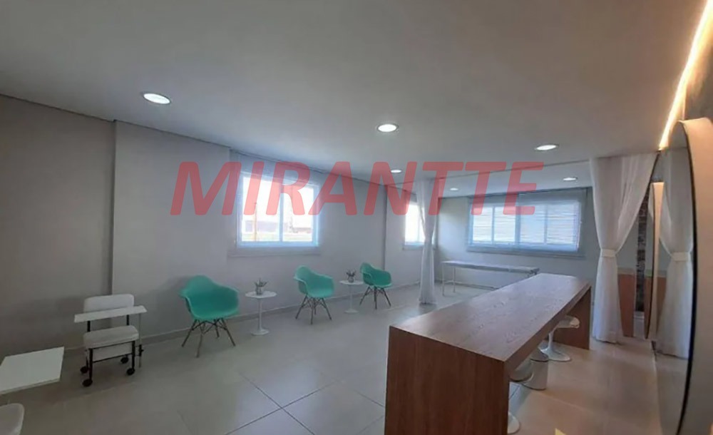 Apartamento de 67.33m² com 3 quartos em Chora Menino