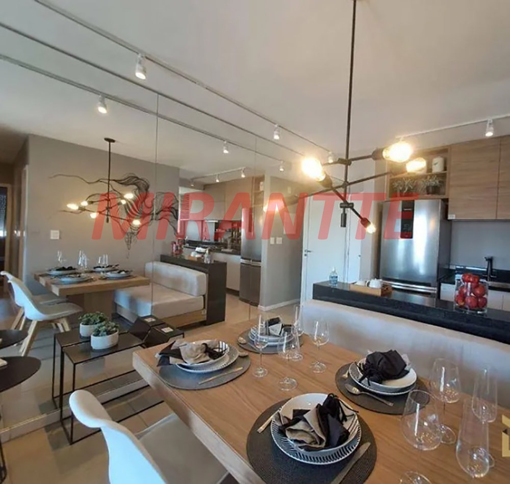 Apartamento de 67.33m² com 3 quartos em Chora Menino